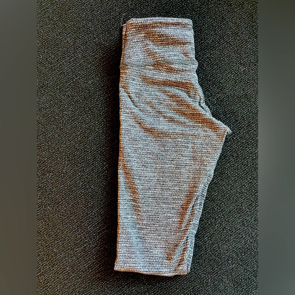 Lululemon black&white leggings- size 2